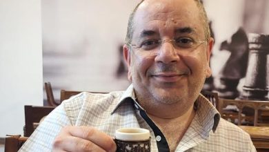 Photo of عابر سبيل في هذا العدد 142 هو السيد حسام مقبل – مونتريال